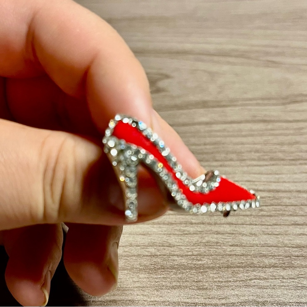 Red Rhinestone High Heel Brooch